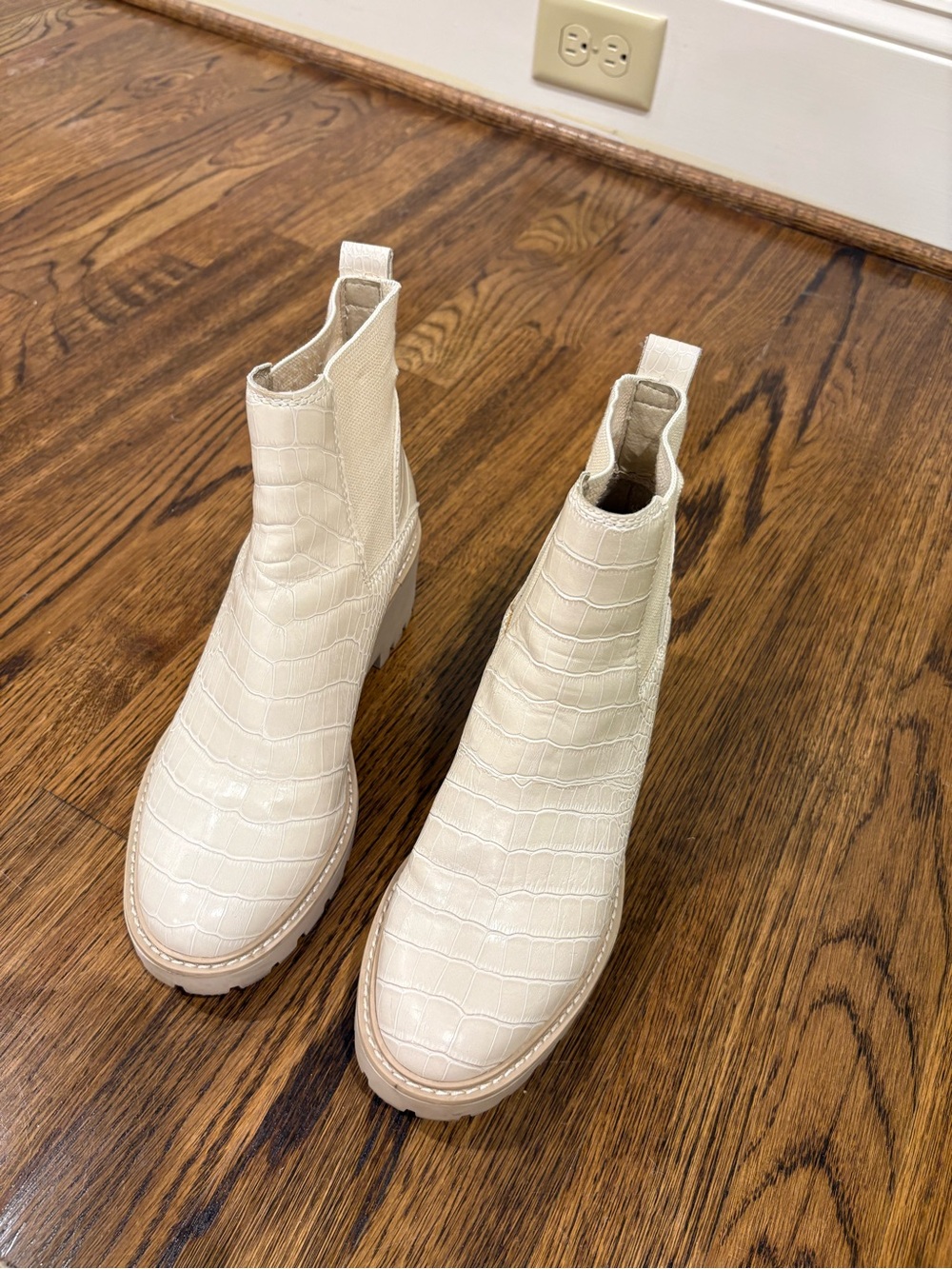 Dolce Vita Haddie Wedge Chelsea Boot Snakeskin White